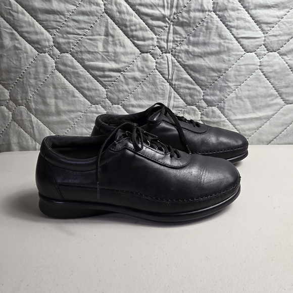 SAS Shoes - SAS Womens Traveler Sneaker Size 9W Walking Shoe Black Leather